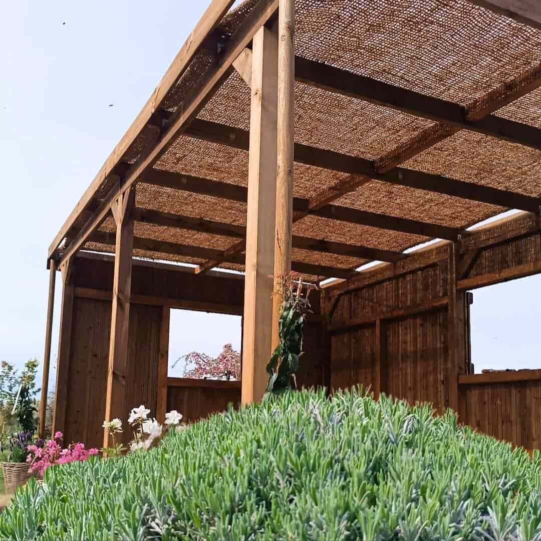 Coco pergola cover without reinforcement